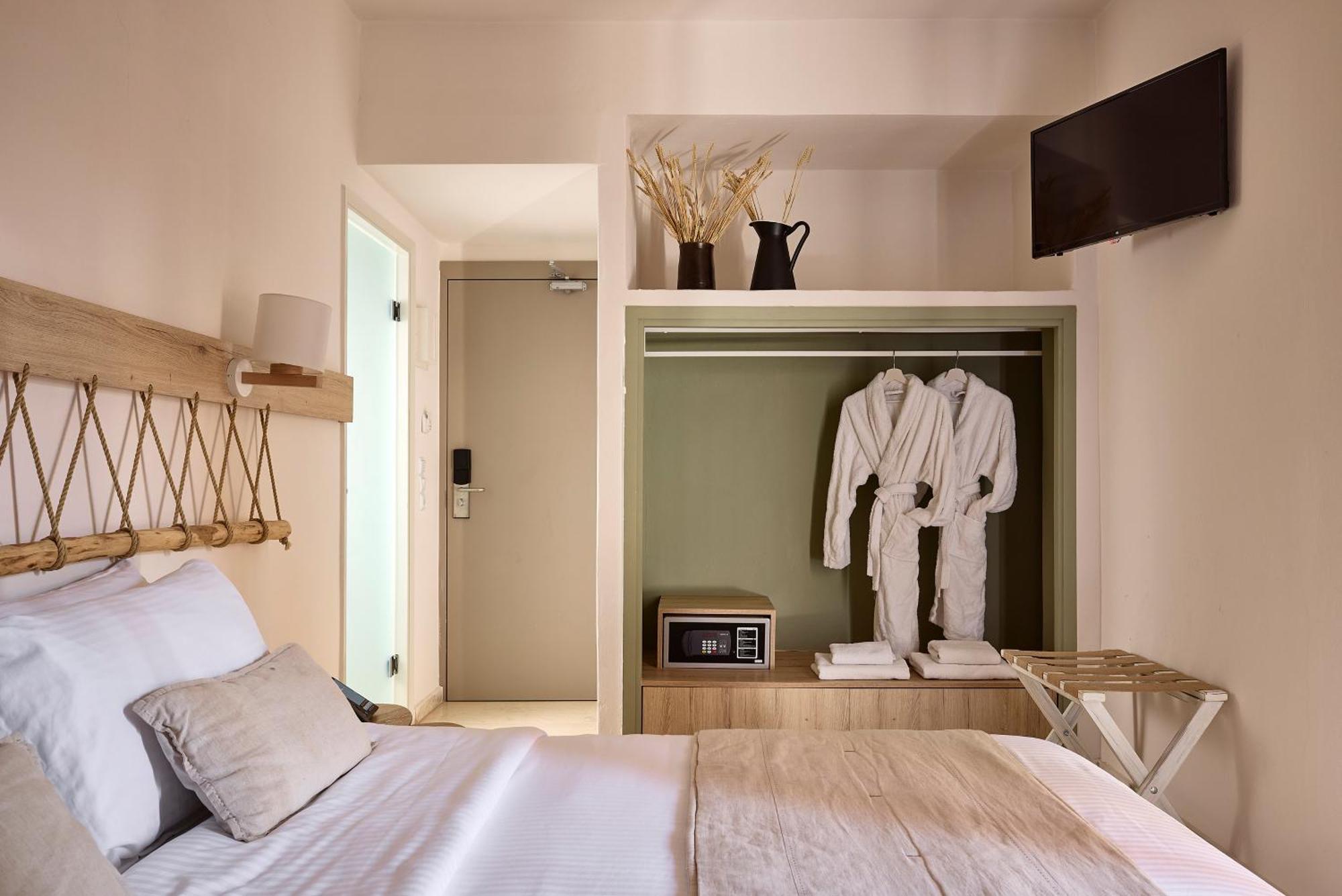 Kythnos Bay Hotel Loutrá Cameră foto